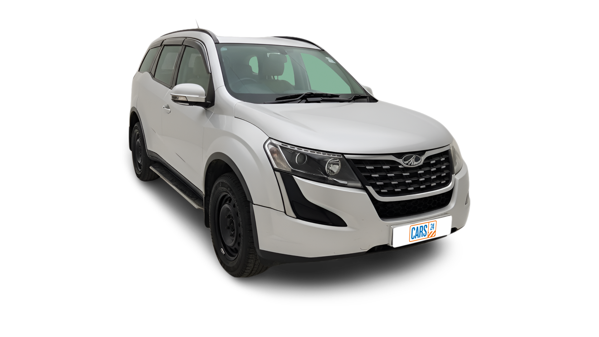 Mahindra XUV500-img